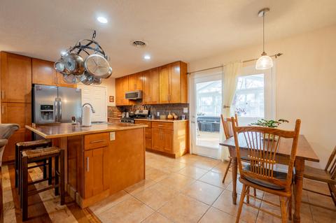 208 Pine St SE, Floyd, VA 24091 photo 18