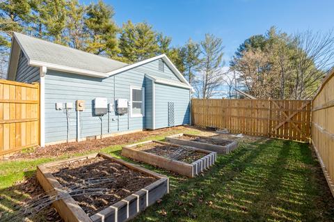 208 Pine St SE, Floyd, VA 24091 photo 85