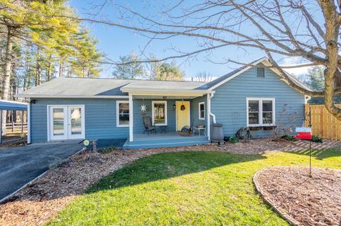 208 Pine St SE, Floyd, VA 24091 photo 1