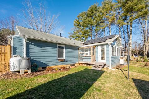 208 Pine St SE, Floyd, VA 24091 photo 67