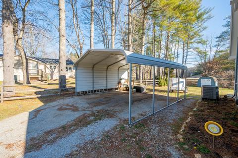 208 Pine St SE, Floyd, VA 24091 photo 66