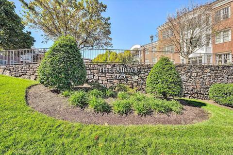 2125 Yellow Mountain Rd SE #102, Roanoke, VA 24014