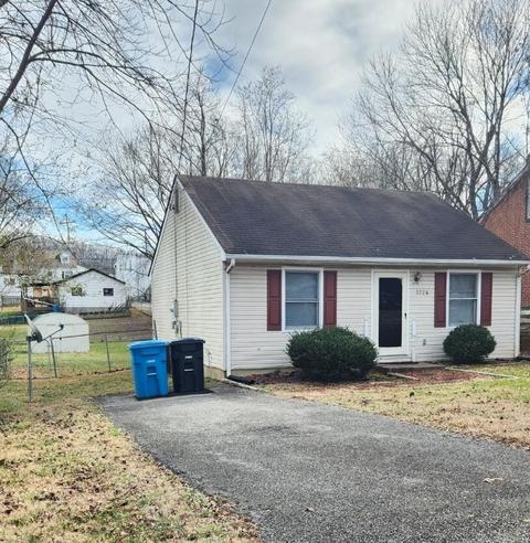 3726 Melcher St SE, Roanoke, VA 24014