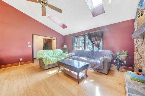 2960 Green Hill Dr, Salem, VA 24153 photo 4