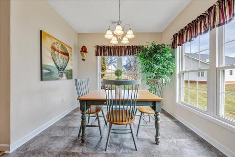 1605 Edgebrook Rd, Salem, VA 24153 photo 14