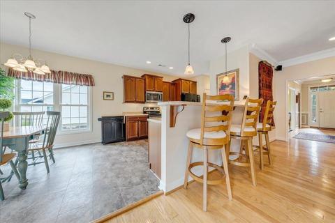 1605 Edgebrook Rd, Salem, VA 24153 photo 12