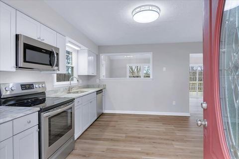 1337 Eagles Nest Dr, Goodview, VA 24095 photo 5