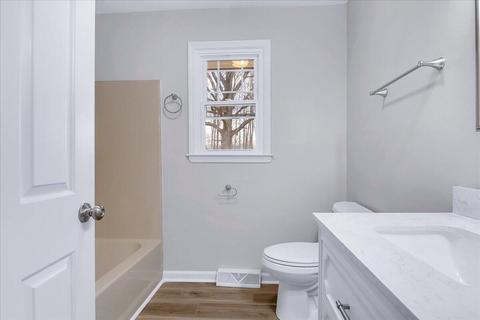 1337 Eagles Nest Dr, Goodview, VA 24095 photo 8