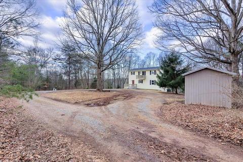 1337 Eagles Nest Dr, Goodview, VA 24095 photo 3