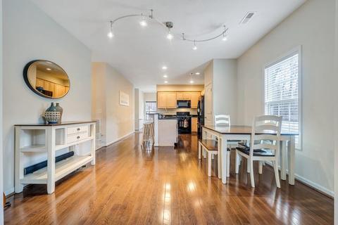 2041 Lawson Ln, Vinton, VA 24179 photo 6