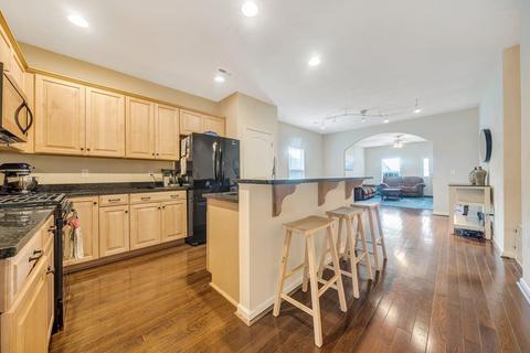2041 Lawson Ln, Vinton, VA 24179 photo 2