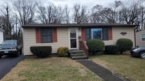 318 Mcclelland St, Salem, VA 24153 photo 1