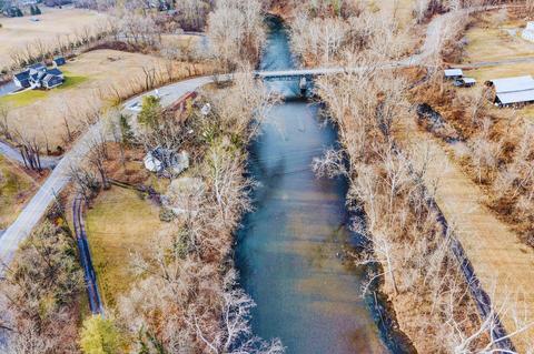 3103 Jackson River Rd, Covington, VA 24426 photo 6