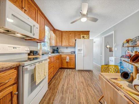32 Roosevelt Dr, Ridgeway, VA 24148 photo 8