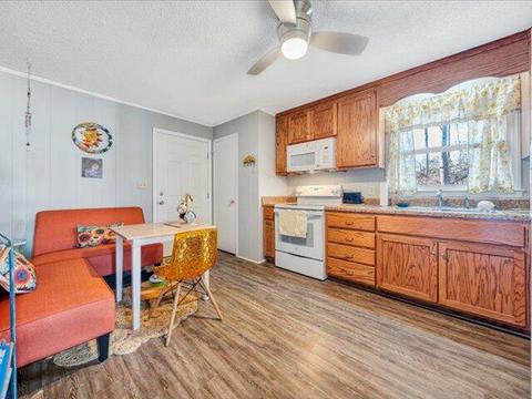 32 Roosevelt Dr, Ridgeway, VA 24148 photo 5