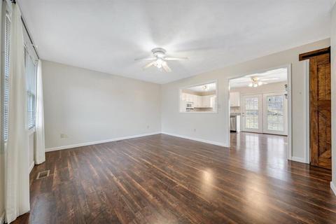 1435 Eanes Rd SE, Roanoke, VA 24014 photo 2