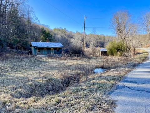 979 Roberson Mill Rd SE, Floyd, VA 24091 photo 6