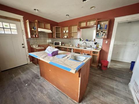 230 E Prospect St, Covington, VA 24426 photo 10