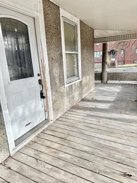 230 E Prospect St, Covington, VA 24426 photo 4