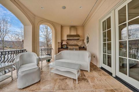 300 E Pointe Dr, Penhook, VA 24137 photo 35