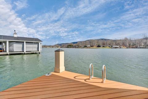 300 E Pointe Dr, Penhook, VA 24137 photo 92