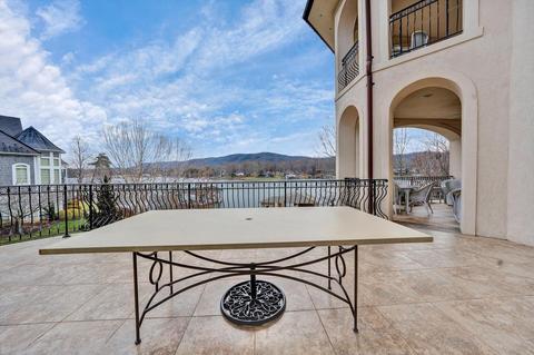 300 E Pointe Dr, Penhook, VA 24137 photo 32