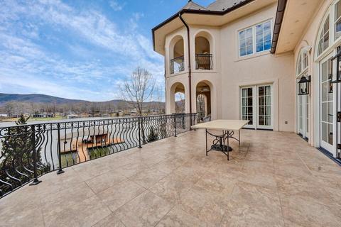 300 E Pointe Dr, Penhook, VA 24137 photo 33