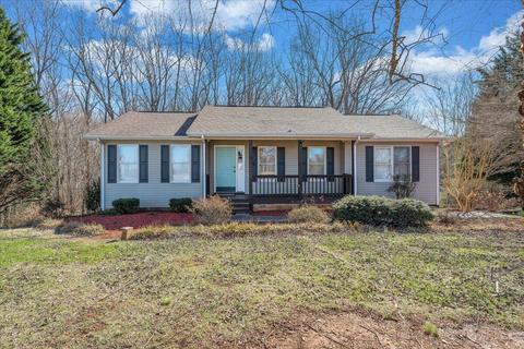 500 Lost Mountain Rd, Wirtz, VA 24184