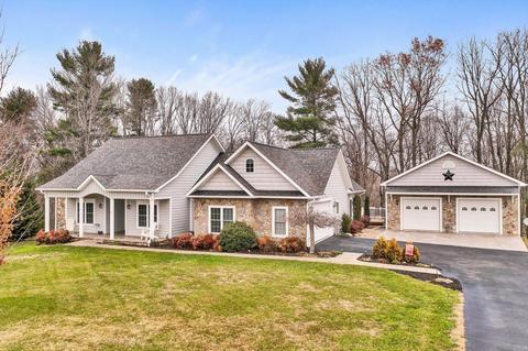 70 Cahas Summit Rd, Boones Mill, VA 24065