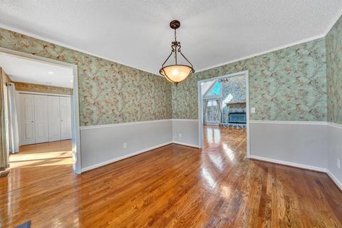 301 Brookledge Dr, Vinton, VA 24179 photo 11