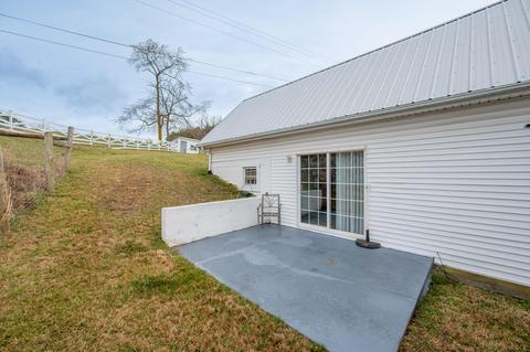 3517 Daniels Run Rd NE, Pilot, VA 24138 photo 14