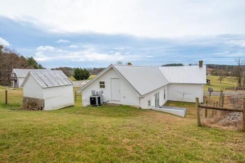 3517 Daniels Run Rd NE, Pilot, VA 24138 photo 45
