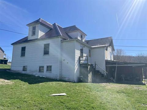 220 Pine St, Pulaski, VA 24301 photo 4