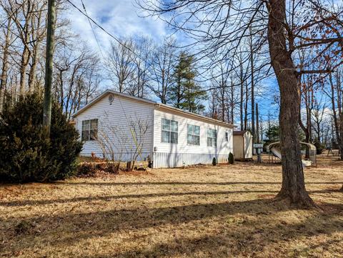 147 Wilderness Dr SE, Copper Hill, VA 24079