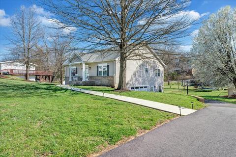 3556 Overbrook Dr, Roanoke, VA 24018