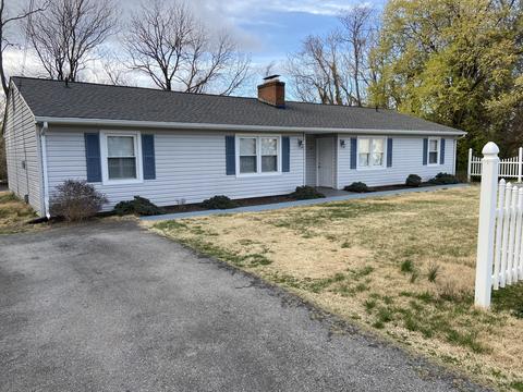 1822 Purcell Ave NE, Roanoke, VA 24012