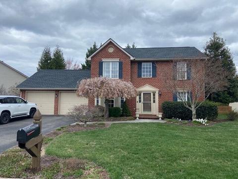 6010 Chagall Dr, Roanoke, VA 24018