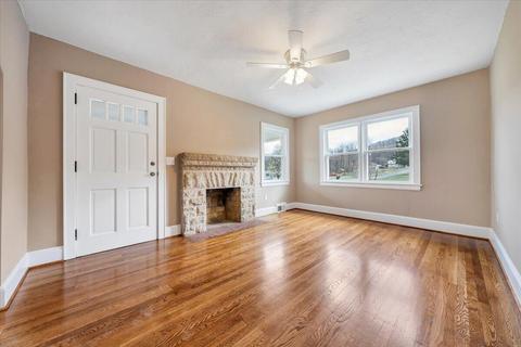 2929 Baker Dr, Vinton, VA 24179 photo 3