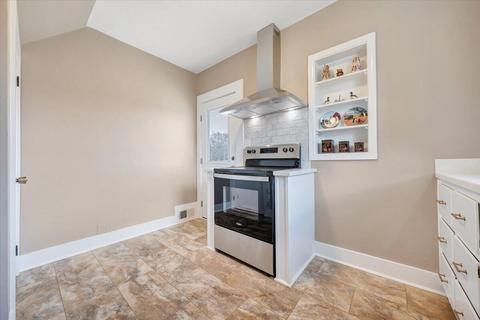 2929 Baker Dr, Vinton, VA 24179 photo 11