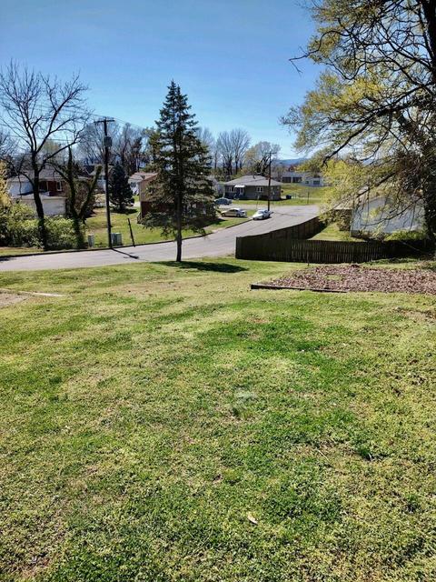 1802 Colgate St NE, Roanoke, VA 24012 photo 8