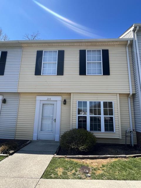 2807 Garden City Blvd SE #205C, Roanoke, VA 24014