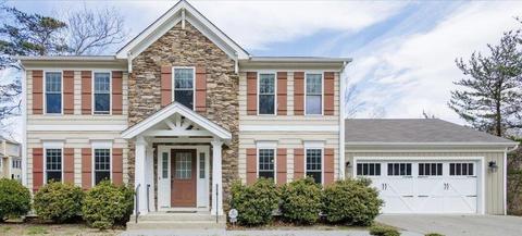 6402 Monet Dr, Roanoke, VA 24018