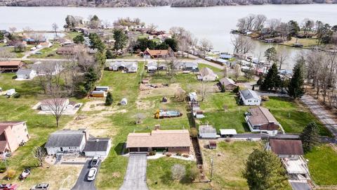 4748 Barton Dr, Dublin, VA 24084 photo 2