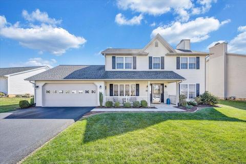 2030 Bloomfield Ave, Roanoke, VA 24012