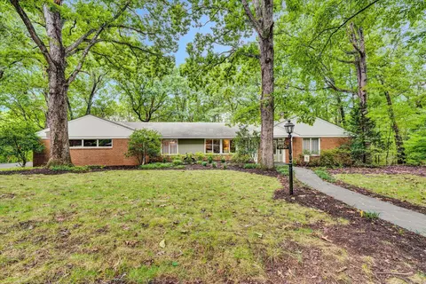 3130 Evergreen Ln, Roanoke, VA 24015