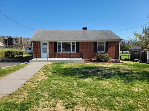 1644 Reece Rd, Salem, VA 24153