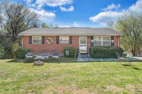 3834 Lilac Ave NW, Roanoke, VA 24017