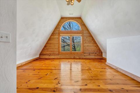 621 Spreading Spring Rd, Buchanan, VA 24066 photo 58
