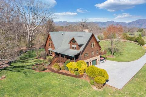 621 Spreading Spring Rd, Buchanan, VA 24066