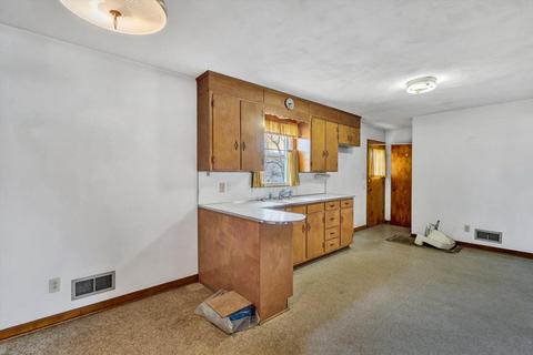 1780 Morgans Mill Rd, Goodview, VA 24095 photo 5